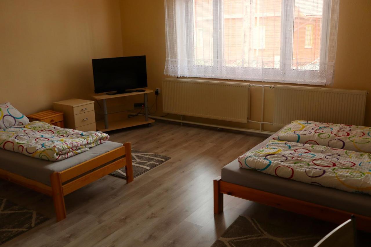 Apartman Vivi Pribylina Lipótszentmiklós Kültér fotó